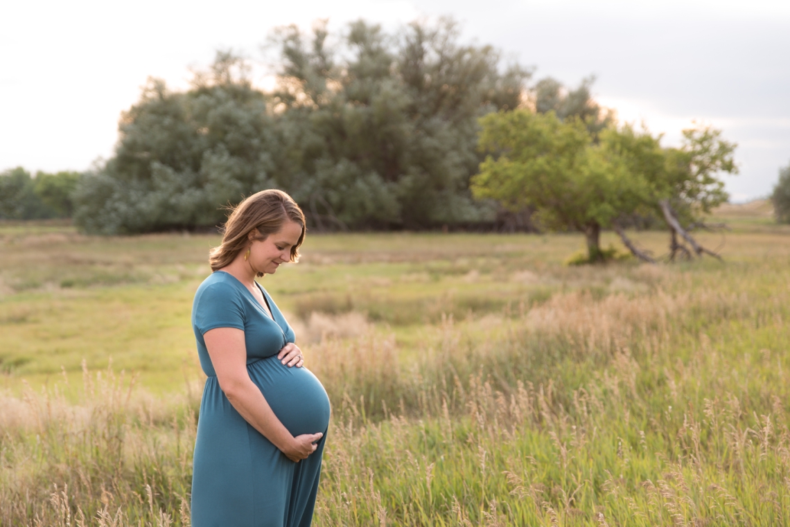Golden hour maternity photos at Sandstone Ranch